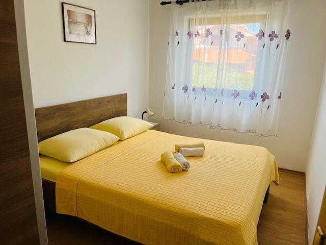 Apartments Marica ポレッチ エクステリア 写真